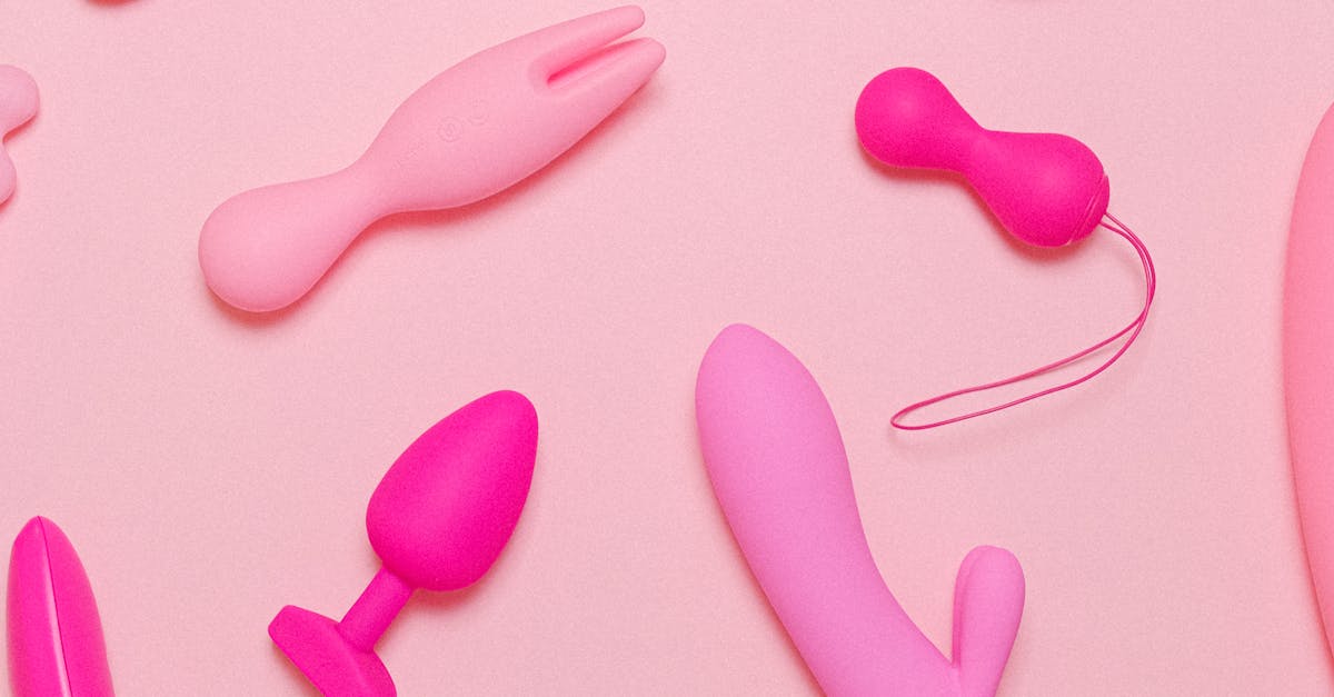 Comparing Different Types of Penis Extenders